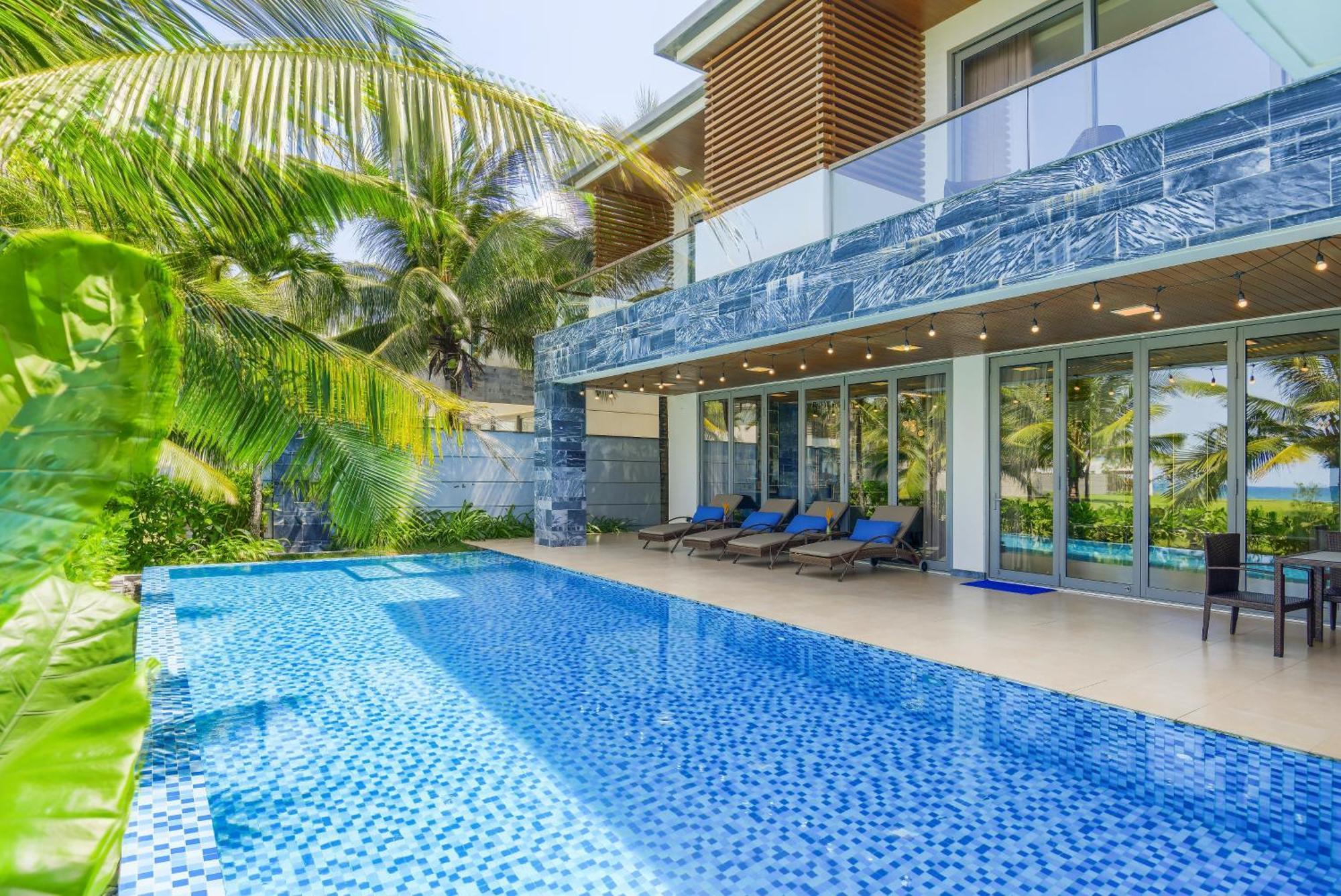 The Five Villas 8 Bedrooms Beachfront - K3 Дананг Экстерьер фото